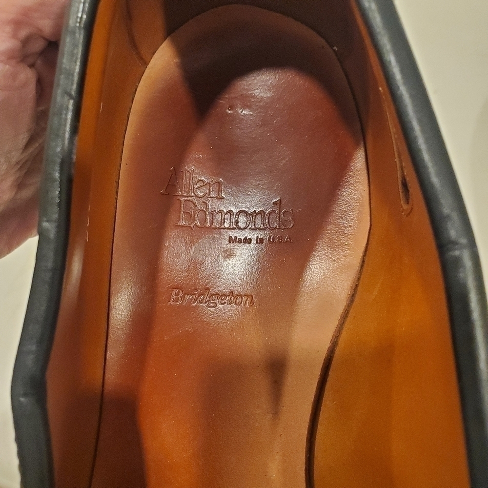Allen Edmonds Bridgeton Kiltie & Tassel Black Slip On Loafer Mens 11.5 D - Picture 9 of 11
